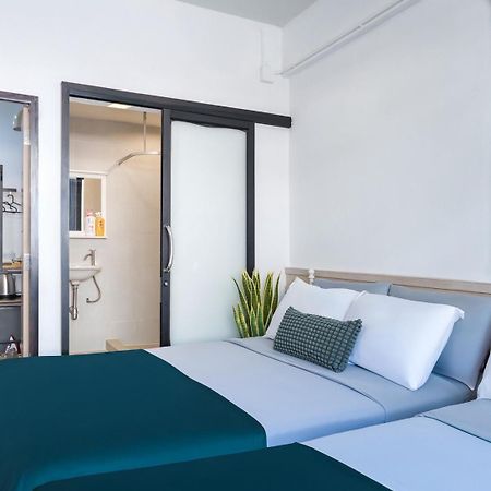 Platinum Deluxe Shopping Apartments Bangkok Esterno foto