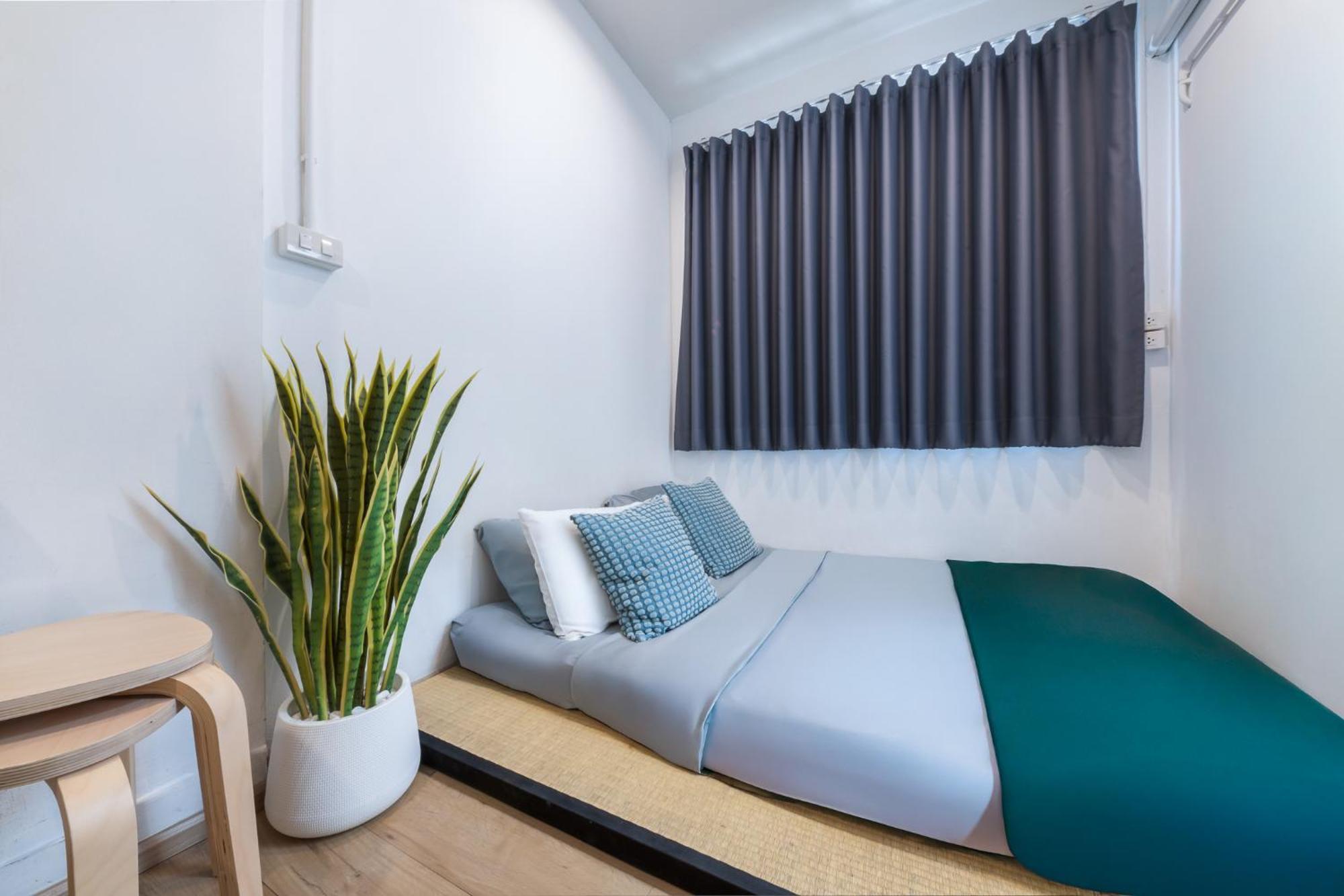 Platinum Deluxe Shopping Apartments Bangkok Esterno foto